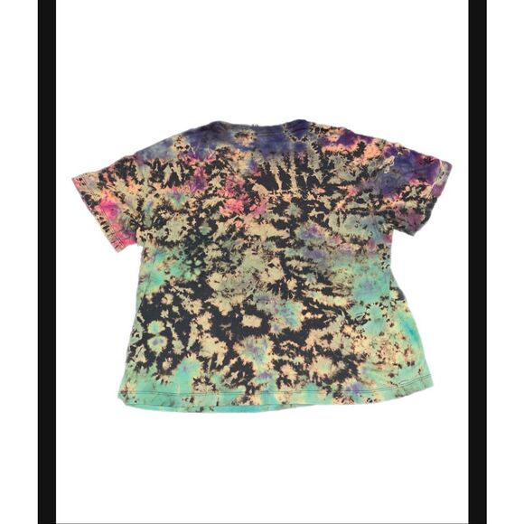 Justin Bieber Changes Motorcross Tie-Dye Tee - Picture 2 of 4